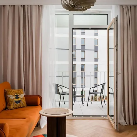 Rakowiec Superior By Bookinghost Apartament